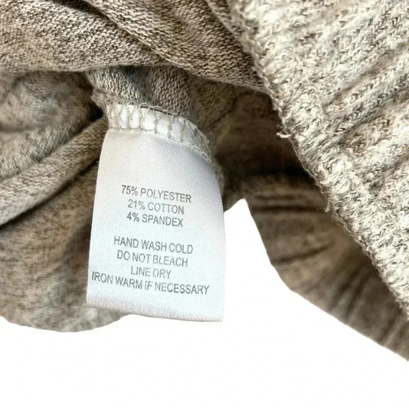 Crop Long Sleeve Wrap Top M Fika the Brand - Picture 6 of 6